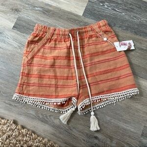 Chelsea & Violet Orange Red Striped Shorts‎ XS
